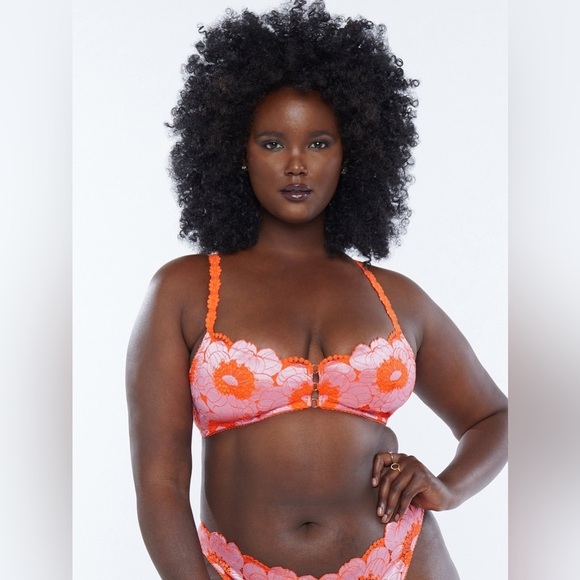 Savage X Fenty Perfect Poppies Unlined Lace Bralette Bra Women’s Size L - Picture 2 of 9